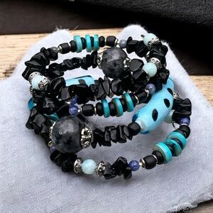 Handcrafted Black and Blue multi gemstone  Beaded Bracelet